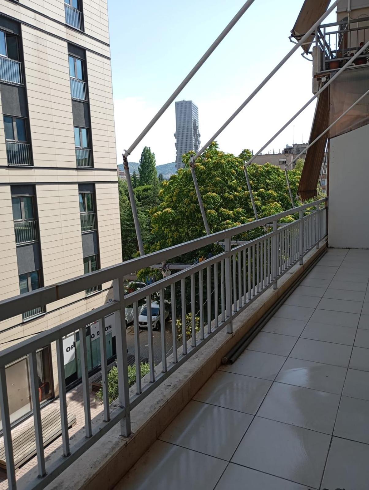 Royal 3 Hostel Tirana Kültér fotó