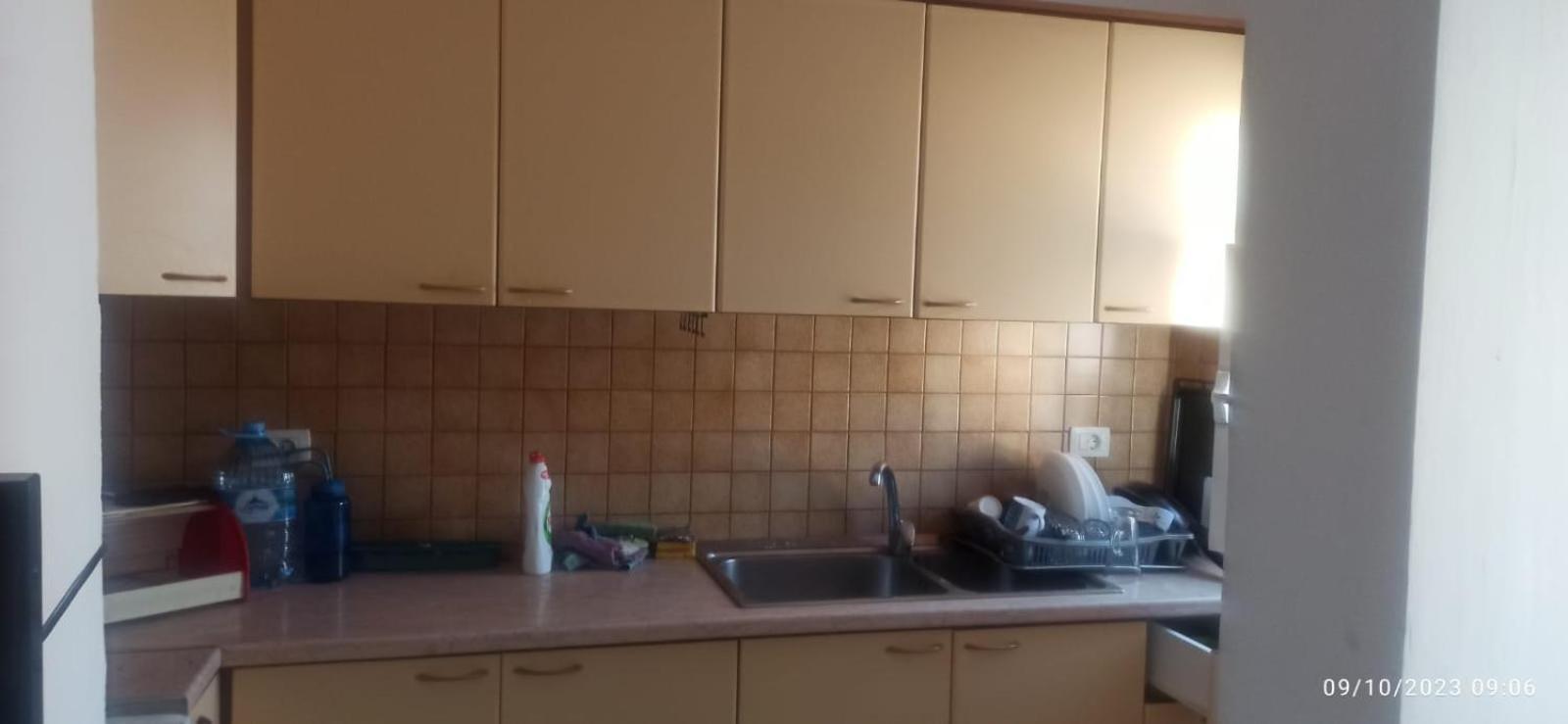 Royal 3 Hostel Tirana Kültér fotó